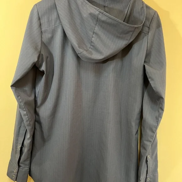 Kuhl Costa Hoodie Womens Size Medium Blue Lightweight Half Snap - Picture 3 of 8